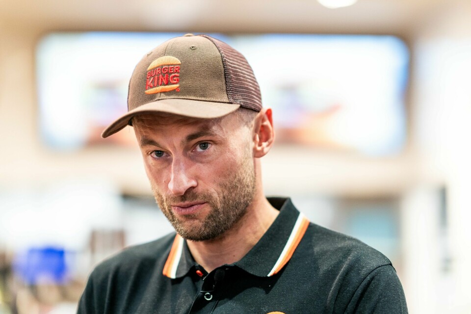 Petter Northug har problemer med ryggen. Petter Northug har problemer med ryggen.
