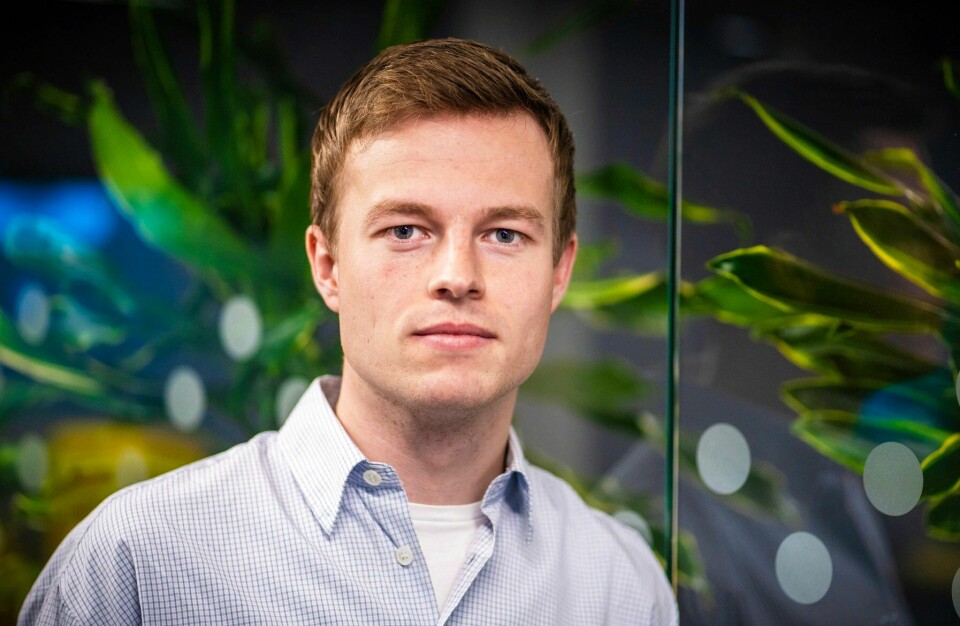 KrFU-leder Hadle Rasmus Bjuland kommer med alarmistiske og uvitenskapelige utsagn som er i strid med skolens juridiske grunnlag, mener Niko Hoff Almenning. Hadle Rasmus Bjuland er leder i KrFU. Han er fra Nærbø i Rogaland.