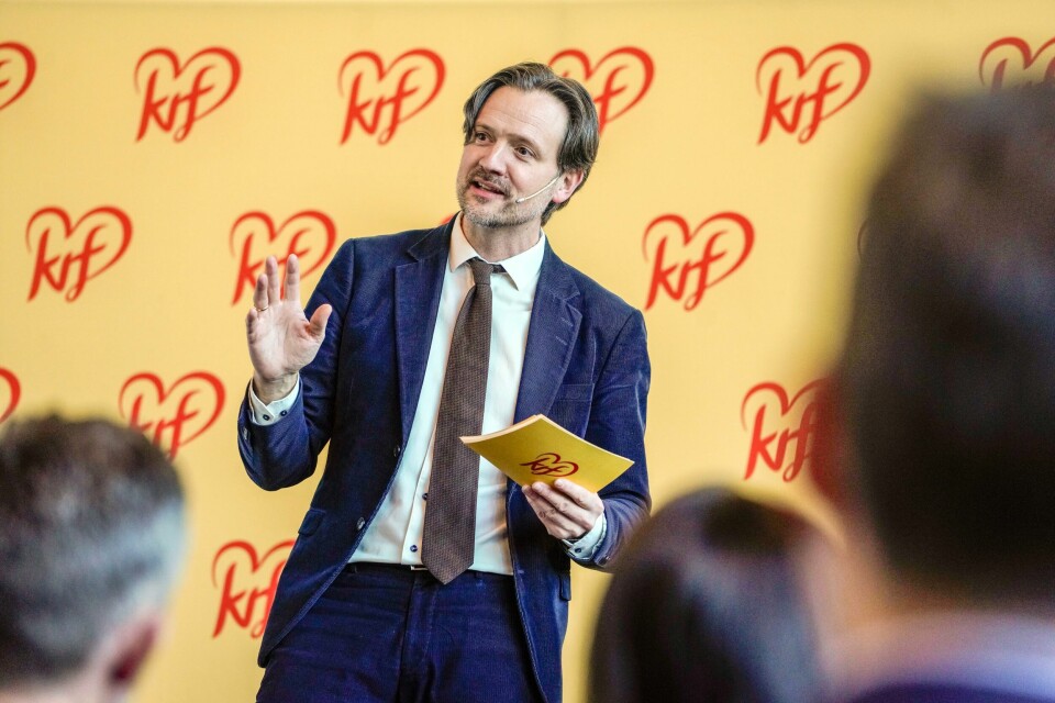 KrF-leder Dag Inge Ulstein ga uttrykk skuffelse over at kampen mot en utvidelse av abortloven er tapt da han talte til landsstyret. KrF-leder Dag Inge Ulstein ga uttrykk skuffelse over at kampen mot en utvidelse av abortloven er tapt da han talte til landsstyret. Foto: Ole Berg-Rusten / NTB
