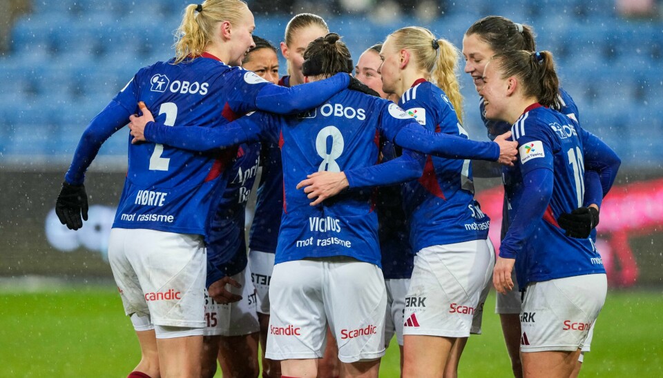 Vålerenga feirer 1-0-scoringen mot Rosenborg. Vålerenga feirer 1-0-scoringen mot Rosenborg.Foto: Terje Bendiksby / NTB