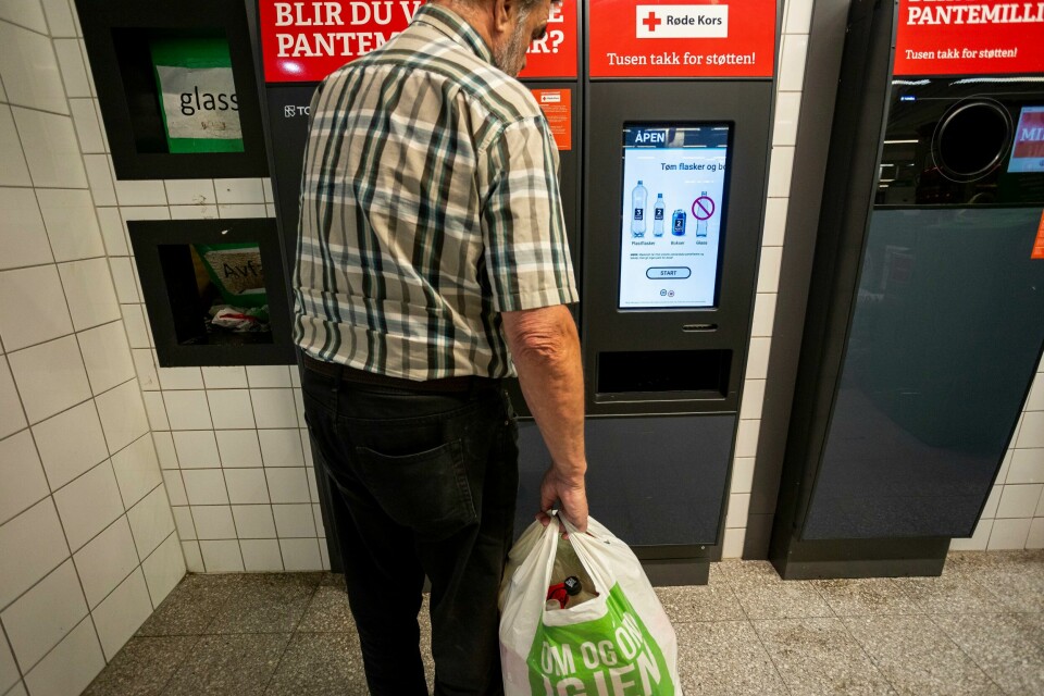 Det norske pantesystemet kommer i konflikt med EUs nye regelverk, mener Senterpartiet. Det norske pantesystemet kommer i konflikt med EUs nye regelverk, mener Senterpartiet. Foto: Frederik Ringnes / NTB