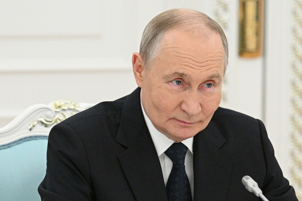 President Vladimir Putin sier at Russland velger mål i Ukraina som kan komme til å omfatte det han kaller beslutningssentre i Kyiv. Russland mener at fred i Ukraina vil være mulig kun om Vesten godtar betingelsene til Russlands president Vladimir Putin. Foto: Ramil Sitdikov / Sputnik / AP / NTB
