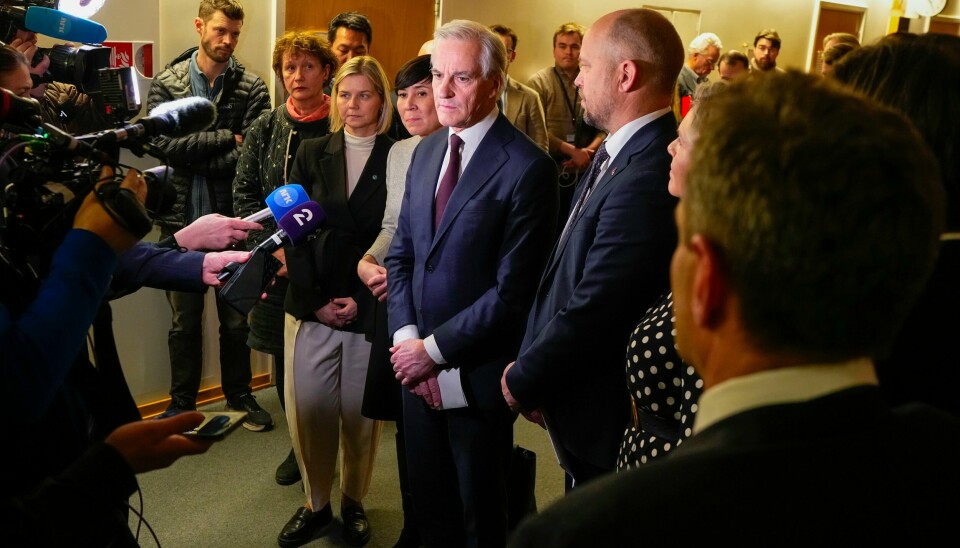 Partiene møtte pressen etter de var enige om å øke Ukraina-støtten til 35 milliarder kroner i 2025. Partiene møtte pressen etter de var enige om å øke Ukraina-støtten til 35 milliarder kroner i 2025. Foto: Cornelius Poppe / NTB