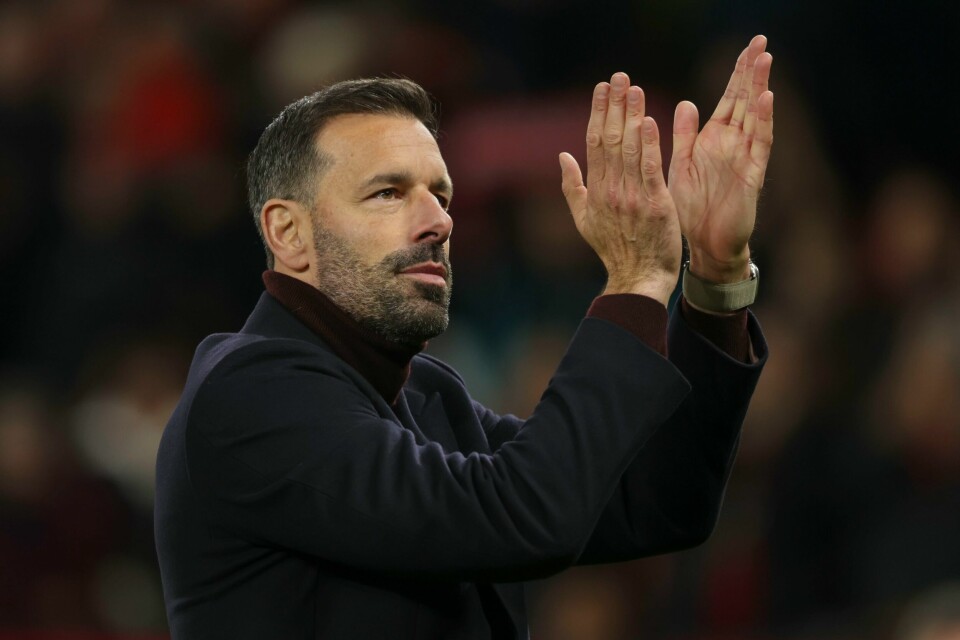 Ruud van Nistelrooy skal lede Leicester. Ruud van Nistelrooy skal leie Leicester. Foto: Ian Hodgson / AP / NTB