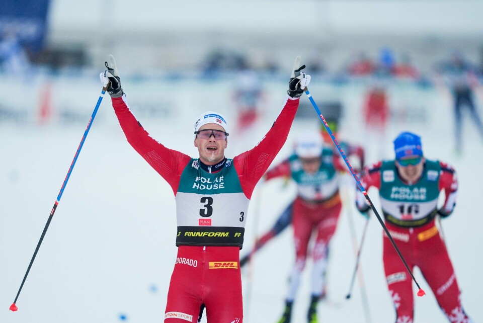 I fraværet av Johannes Høsflot Klæbo benyttet Harald Østberg Amundsen sjansen da han gikk inn til seier på søndagens 20 kilometer lange fellesstart i verdenscupen i finske Ruka. I fraværet av Johannes Høsflot Klæbo benyttet Harald Østberg Amundsen sjansen da han gikk inn til seier på søndagens 20 kilometer lange fellesstart i verdenscupen i finske Ruka. Foto: Terje Pedersen / NTB