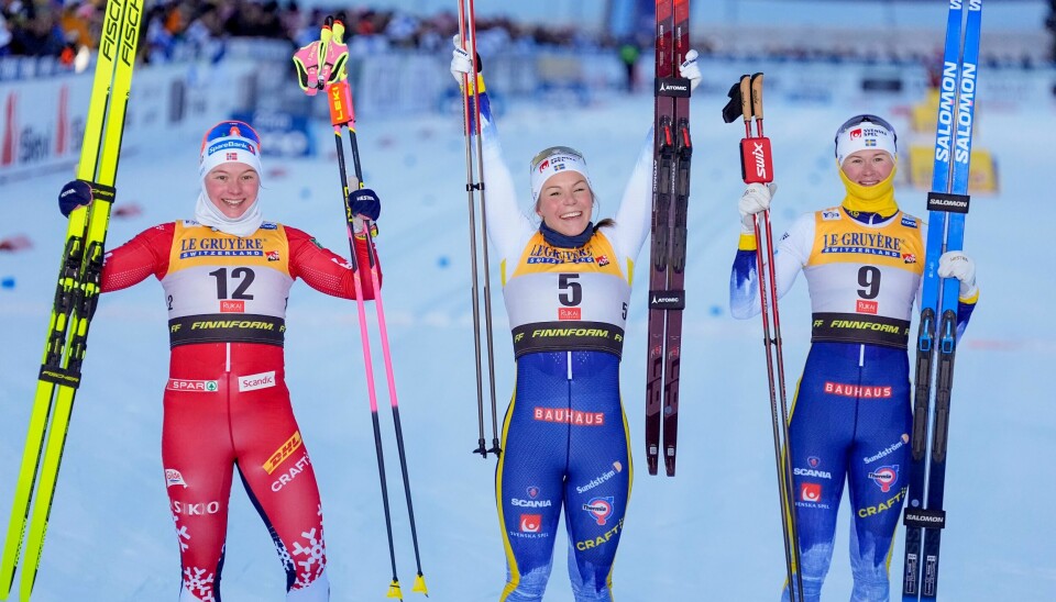 Julie Myhre tok sin første pallplass, mens Johanna Hagström (midten) tok sin første verdenscupseier. Maja Dahlqvist ble nummer tre. Julie Myhre tok sin første pallplass, mens Johanna Hagström (midten) tok sin første verdenscupseier. Maja Dahlqvist ble nummer tre.