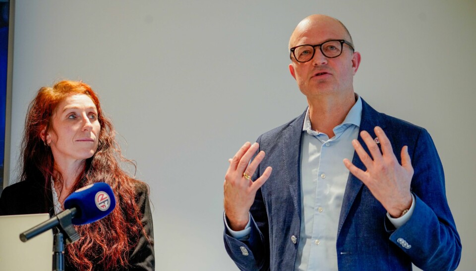 Fotballpresident Lise Klaveness og generalsekretær Karl-Petter Løken. NFF ber Helse- og omsorgsdepartementet trekke forslaget til forskrift som skal forby markedsføring av en rekke næringsmidler rettet mot barn. Her er fotballpresident Lise Klaveness og generalsekretær Karl-Petter Løken avbildet i november. Foto: Erik Flaaris Johansen / NTB