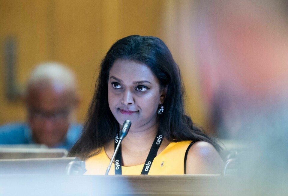 Det var god støtte til Jonas Gahr Støre på Arbeiderpartiets gruppemøte onsdag, ifølge Kamzy Gunaratnam (Ap). Her er hun avbildet i november. kamzy