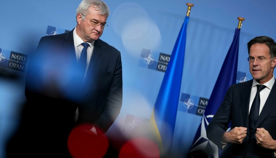 Ukrainas utenriksminister Andrij Sybiha har bedt Nato om 19 luftforsvarssystemer for å beskytte landets energiforsyning. Men det kan bli problemer med å skaffe dem, erkjenner Nato-sjef Mark Rutte. Ukrainas utenriksminister Andrij Sybiha har bedt Nato om 19 luftforsvarssystemer for å beskytte landets energiforsyning. Men det kan bli problemer med å skaffe dem, erkjenner Nato-sjef Mark Rutte. Foto: AP / NTB