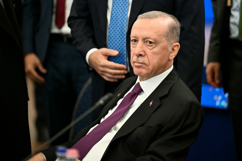 Tyrkias president Recep Tayyip Erdogan sier at «Syria tilhører syrerne», med henvisning til opprørernes offensiv i landet. Tyrkias president Recep Tayyip Erdogan sier at «Syria tilhører syrerne», med henvisning til opprørernes offensiv i landet. Foto: Denes Erdos / AP / NTB