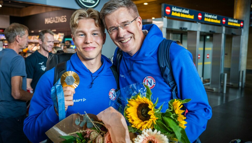 Markus Rooth deltar etter alt å dømme verken i EM eller VM innendørs neste sesong. Her sammen med far og trener Espen. Markus Rooth deltar etter alt å dømme verken i EM eller VM innendørs neste sesong. Her sammen med far og trener Espen. Foto: Ole Berg-Rusten / NTB