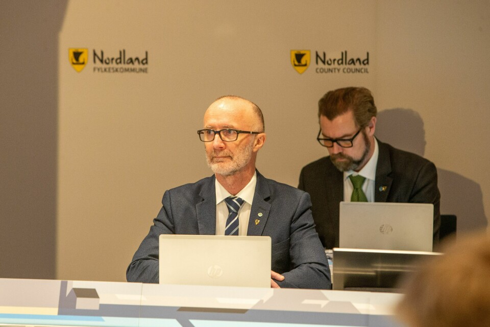 Fylkesrådsleder i Nordland, Svein Øien Eggesvik (Sp), sitt opprinnelige forslag var å si direkte nei til Nord-Norgebanen. Fylkesrådsleder i Nordland, Svein Øien Eggesvik
