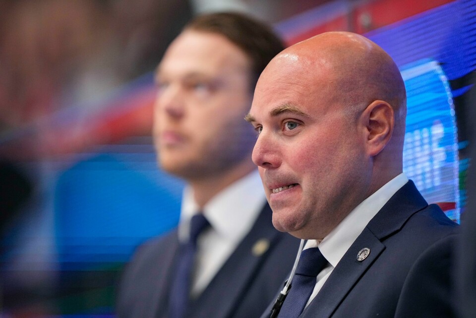 Norges trener Tobias Johansson i OL-kvalifiseringskampen i ishockey mellom Danmark og Norge i Aalborg. Norges trener Tobias Johansson i OL-kvalifiseringskampen i ishockey mellom Danmark og Norge i Aalborg. Foto: Bo Amstrup/Ritzau Scanpix / NTB
