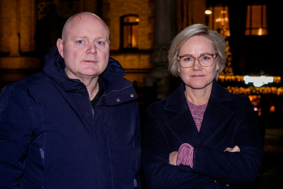 LOs Are Tomasgard og Aps Ingvild Kjerkol utenfor Stortinget i Oslo onsdag. LOs Are Tomasgard og Aps Ingvild Kjerkol utenfor Stortinget i Oslo onsdag. Foto: Terje Bendiksby / NTB