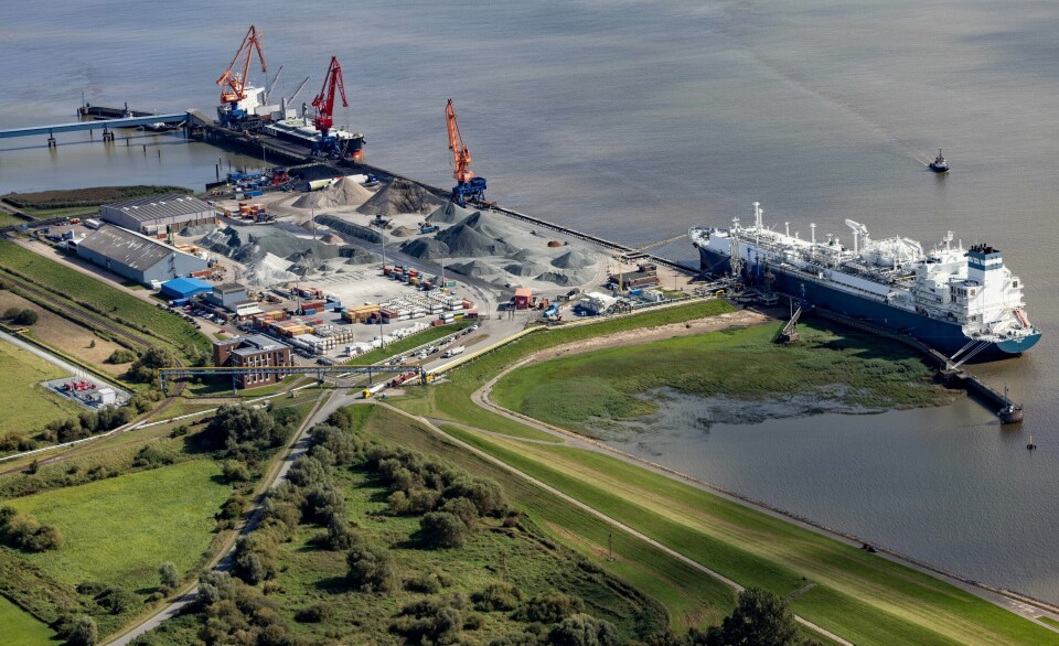 LNG-terminal i Brunsbüttel i Tyskland som kan ta i mot store mengder gass fra blant annet USA. LNG-terminal i Brunsbüttel i Tyskland som kan ta i mot store mengder gass fra blant annet USA. Foto: Axel Heimken, EU-kommisjonens medieservice
