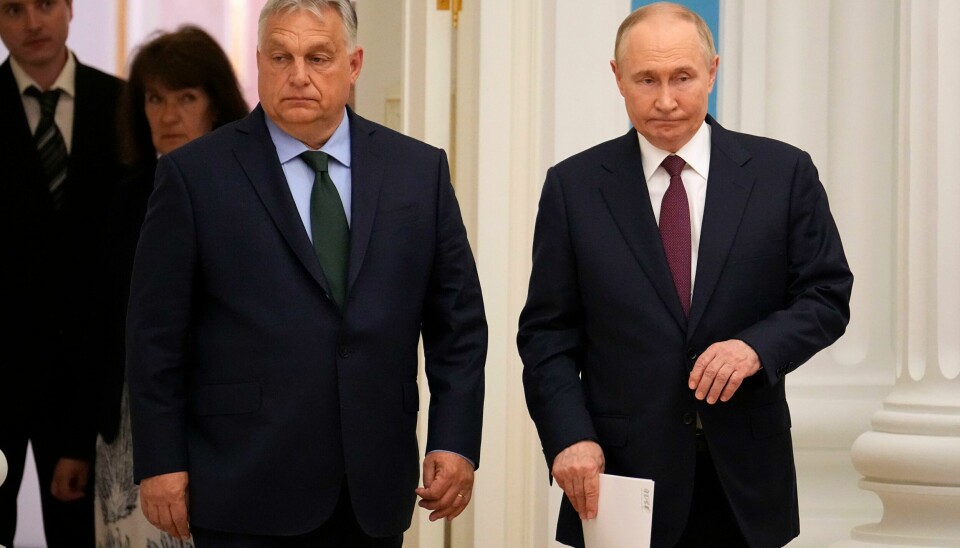 Ungarns statsminister Viktor Orban (t.v.) diskuterte Ukraina-krigen og energiprosjekter med Russlands president Vladimir Putin (t.h.) onsdag, ifølge Kreml. Bildet er fra da de to møtte hverandre i juli i år. Ungarns statsminister Viktor Orban (t.v.) diskuterte Ukraina-krigen og energiprosjekter med Russlands president Vladimir Putin (t.h.) onsdag, ifølge Kreml. Bildet er fra da de to møtte hverandre i juli i år. Foto: Aleksandr Zemliantsjenko / AP / NTB
