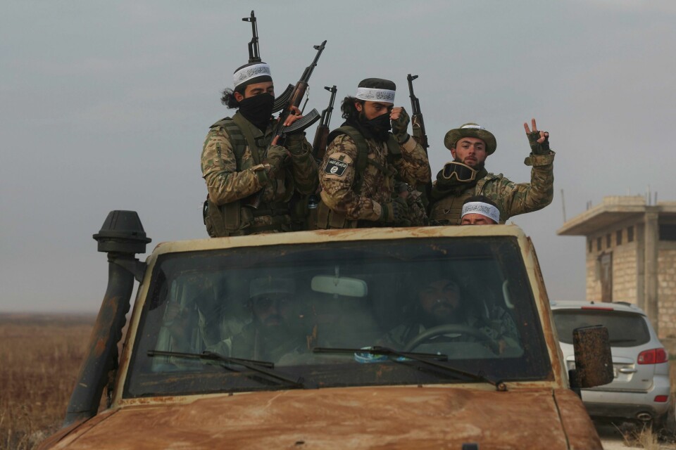 Ukrainske etterretningstjenester bidro til stormoffensiven som styrtet Assad-regimet i Syria, skriver den amerikanske avisa Washington Post. Ukrainske etterretningstjenester bidro til stormoffensiven som styrtet Assad-regimet i Syria, skriver den amerikanske avisa Washington Post. Foto: Ghaith Alsayed / AP / NTB