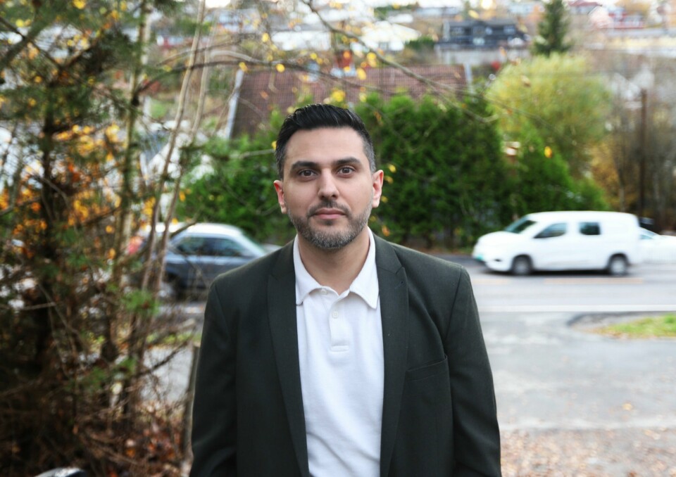 Umar Ashraf i Antirasistisk senter synes regjeringens handlingsplaner mot antisemittisme og muslimfiendtlighet er passive. Umar Ashraf i Antirasistisk senter synes regjeringens handlingsplaner mot antisemittisme og muslimfiendtlighet er passive.