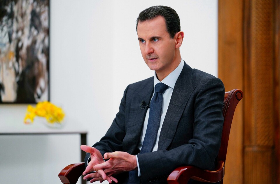 Syrias tidligere president Bashar al-Assad hevder han aldri planla å reise til Russland og påstår at han ble i Damaskus til søndag morgen. Bildet viser Syrias tidligere president Bashar al-Assad, avbildet i 2019. Foto: SANA / AP / NTB