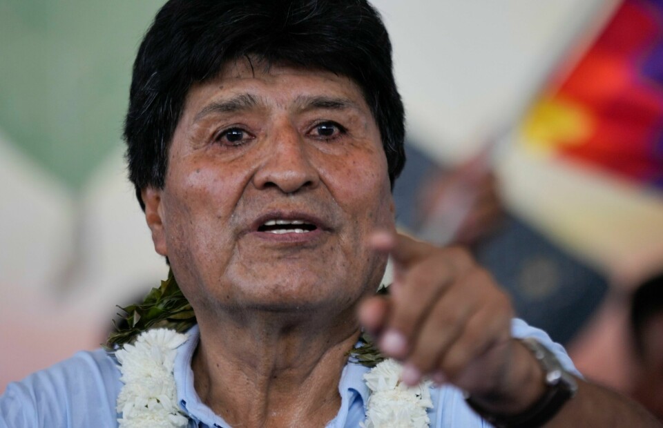 Bolivias tidligere president Evo Morales begjæres pågrepet i en overgrepssak. Han påstår at saken er fabrikkert for å hindre ham fra å stille i presidentvalget neste år. Bolivias tidligere president Evo Morales begjæres pågrepet i en overgrepssak. Han påstår at saken er fabrikkert for å hindre ham fra å stille i presidentvalget neste år. Foto: Juan Karita / AP / NTB