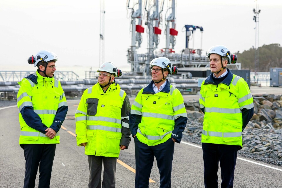Equinor-sjef Anders Opedal (nummer to fra venstre). Her sammen med den britiske statsministeren Keir Starmer (nummer to fra høyre) og statsminister Jonas Gahr Støre (til høyre) i Bergen mandag. Equinor-sjef Anders Opedal (nummer to fra venstre). Her sammen med den britiske statsministeren Keir Starmer (nummer to fra høyre) og statsminister Jonas Gahr Støre (til høyre) i Bergen mandag. Foto: Silje Katrine Robinson / NTB