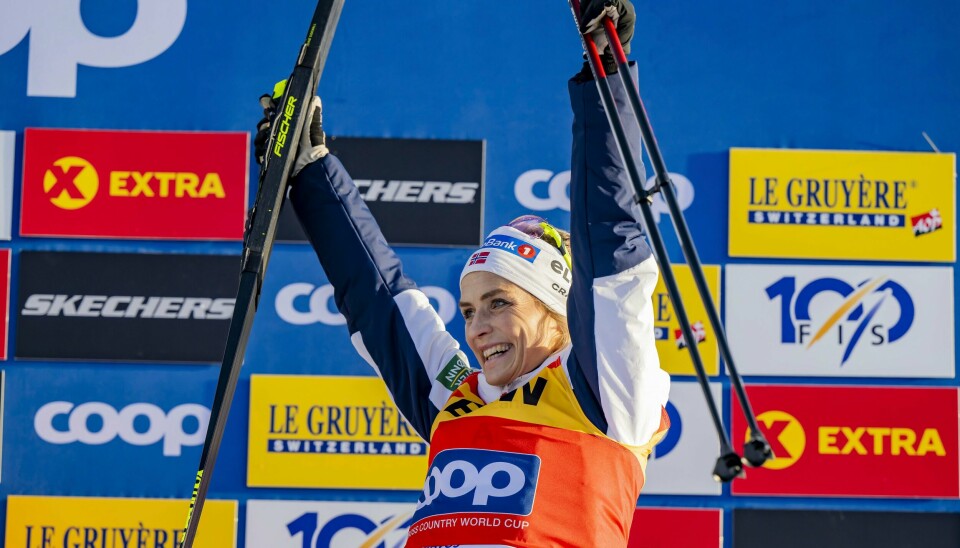 Therese Johaug er med i Norges Tour de SKi-tropp. Foto: Jean-Christophe Bott / Keystone via AP / NTB. Foto: Jean-Christophe Bott / Keystone / AP / NTB