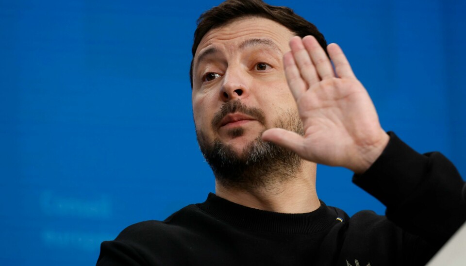 Ukrainas president Volodymyr Zelenskyj hilser Donald Trump velkommen. Ukrainas president Volodymyr Zelenskyj hilser Donald Trump velkommen. Foto: AP / NTB