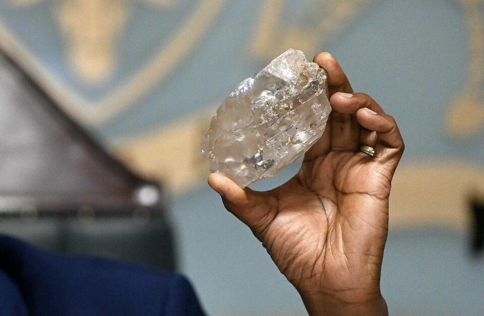 Verdens nest største diamant ble funnet i Botswana. Verdens nest største diamant ble funnet i Botswana.