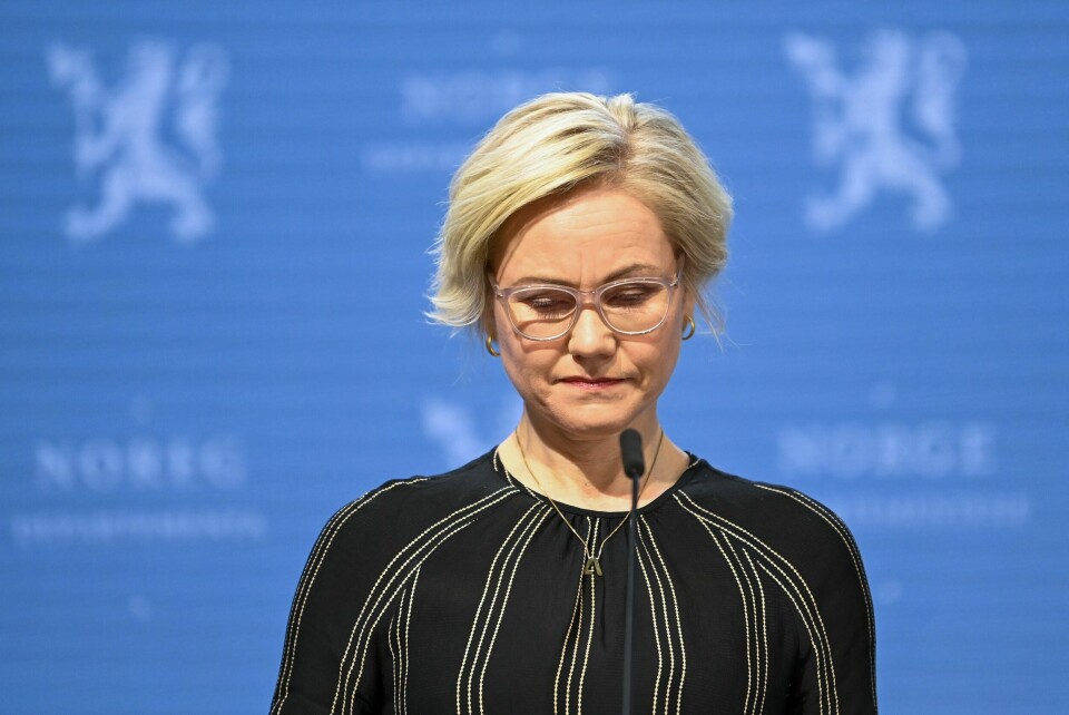 Så vi skal gå på jobb, men når vi kommer hjem skal vi ikke ha noe liv. Jeg er så sint at jeg ikke vet hvor jeg skal gjøre av meg, skriver barnehage-ansatt Karianne Skaug. På bildet: Helseminister Ingvild Kjerkol under en pressekonferense om koronasituasjonen.