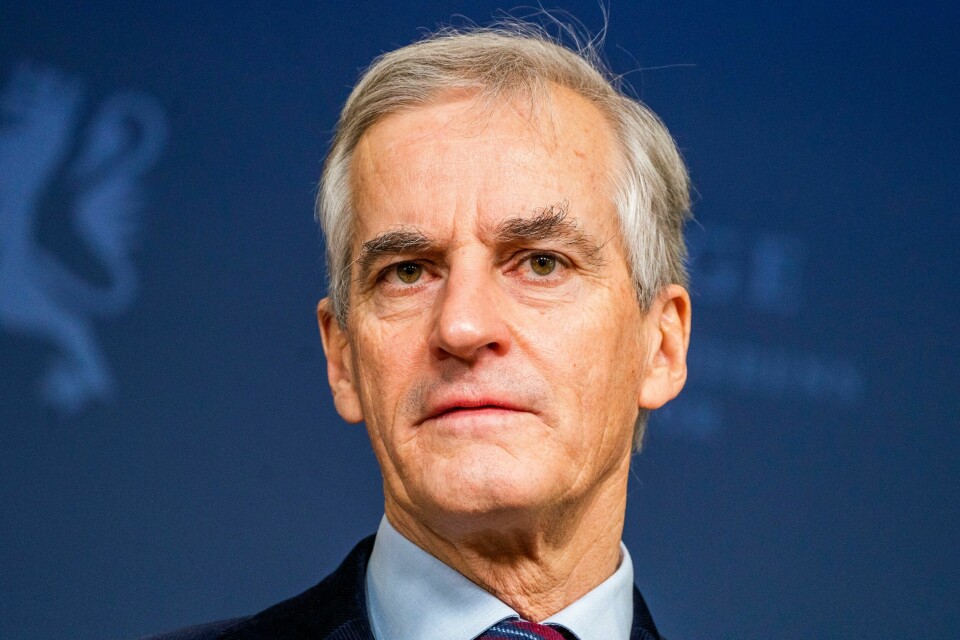 Flere partier og mange rødgrønne ordførere krever at det nasjonale skjenkeforbudet blir opphevet umiddelbart. Men det kommer ikke til å skje, sier statsminister Jonas Gahr Støre (Ap). I slutten av neste uke blir det klart om tiltaket oppheves eller forlenges. Flere partier og mange rødgrønne ordførere krever at det nasjonale skjenkeforbudet blir opphevet umiddelbart. Men det kommer ikke til å skje, sier statsminister Jonas Gahr Støre (Ap). I slutten av neste uke blir det klart om tiltaket oppheves eller forlenges. Foto: Håkon Mosvold Larsen / NTB