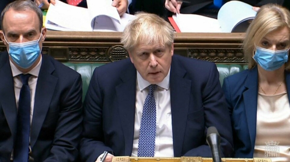 Statsminister Boris Johnson under spørretimen i parlamentet onsdag. Statsminister Boris Johnson under spørretimen i parlamentet onsdag.