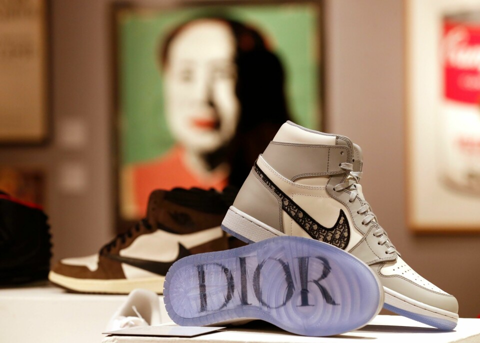 Designersamarbeid er fortsatt populært, men noe har endret seg siden H&M ringte Karl Lagerfeld i 2004. Dior