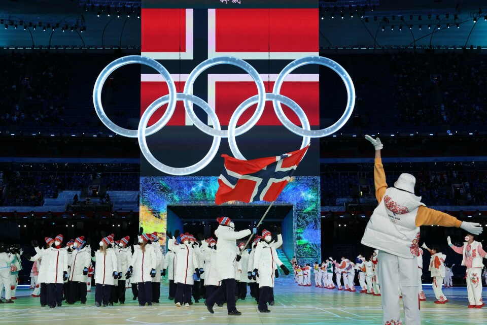 Norge gjør sin entre under åpningsseremonien fredag 4. februar. Norge gjør sin entre under åpningsseremonien fredag 4. februar.