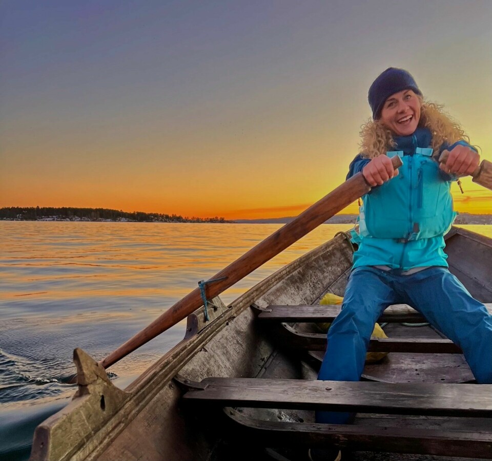 Cecilie Skog har også rodd Sognefjorden på langs i en gammel trebåt, sammen med to venninner. Cecilie Skog har også rodd Sognefjorden på langs i en gammel trebåt sammen med to venninner.