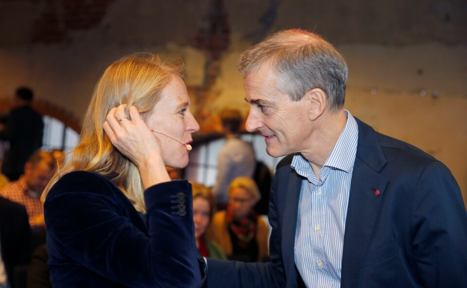Jonas Gahr Støre har lovet å løse opp Viken. Hans egen utenriksminister Anniken Huitfeldt kjemper for å beholde kjempefylket som gir henne en sterk posisjon. .