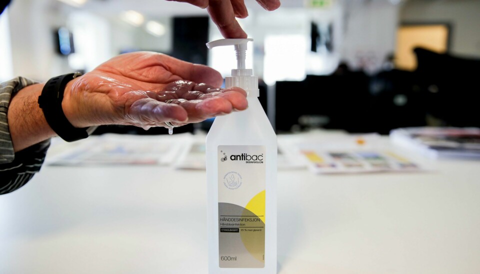 Antibac og hyppig håndvask har blitt en vane under koronapandemien. Antibac og hyppig håndvask har blitt en vane under koronapandemien. Foto: Vidar Ruud / NTB