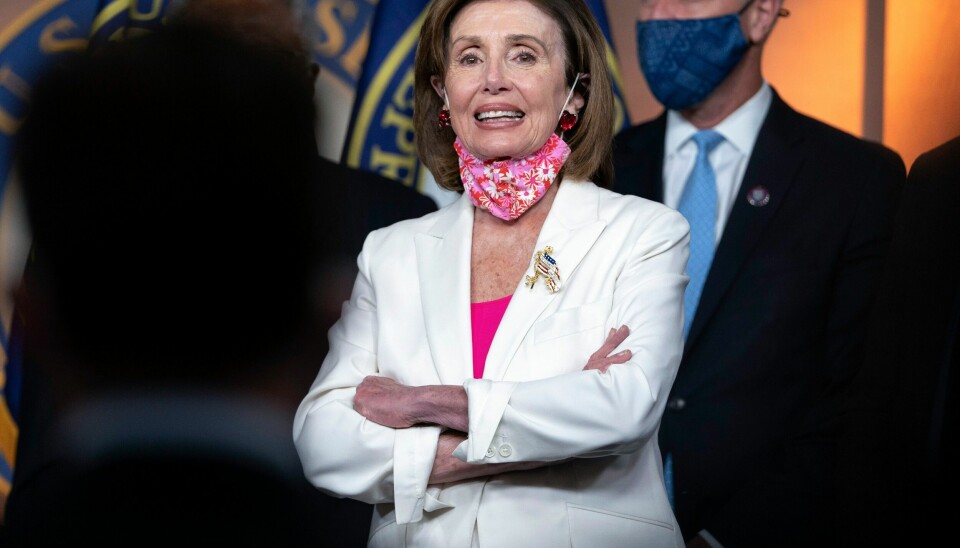 Demokraten Nancy Pelosi (81) som er speakeri Representantenes hus, utgjør deler av partiets svært gamle ledelse. Demokraten Nancy Pelosi (81) som er speakeri Representantenes hus utgjør deler av partiets svært gamle ledelse.