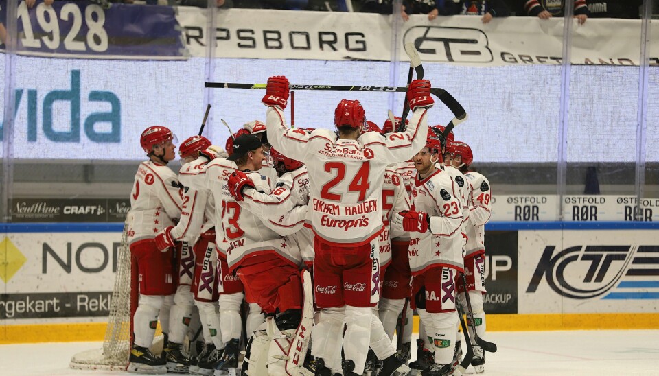 Det endte 5-3 for stjernen da de møtte Lillehammer onsdag kveld. Her fra borteseieren over erkerivalene Sparta, 22. februar 2022. Stjernen-spillerne feirer borteseieren over erkerivalene Sparta 22. februar 2022. Fredrikstad-laget vant 3-2 etter straffer.