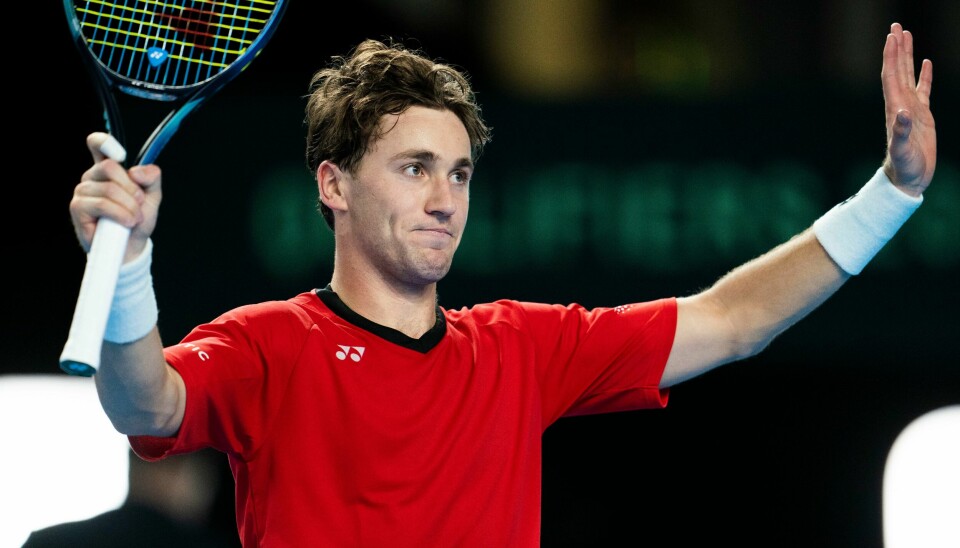 Casper Ruud er forbi tidligere verdensener Novak Djokovic på ATP-rankingen. Casper Ruud kunne ta imot publikums hyllest etter å ha gitt Norge en drømmestart i kampen mot Kasakhstan om plass i Davis Cup-sluttspillet. Foto: Terje Pedersen / NTB