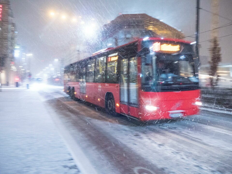Forrige vinter ble preget av busskaos i Oslo ettersom elbussene i Oslo taklet minusgradene dårlig. Illustrasjonsfoto. Førre vinter blei prega av busskaos i Oslo ettersom elbussane i Oslo takla minusgradene dårleg. Illustrasjonsfoto: Stian Lysberg Solum / NTB