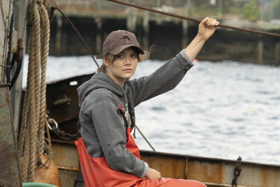 Emilie Jones spiller hovedrollen som Ruby i CODA, en feelgood-film av sjeldent godt sjangermerke. Coda