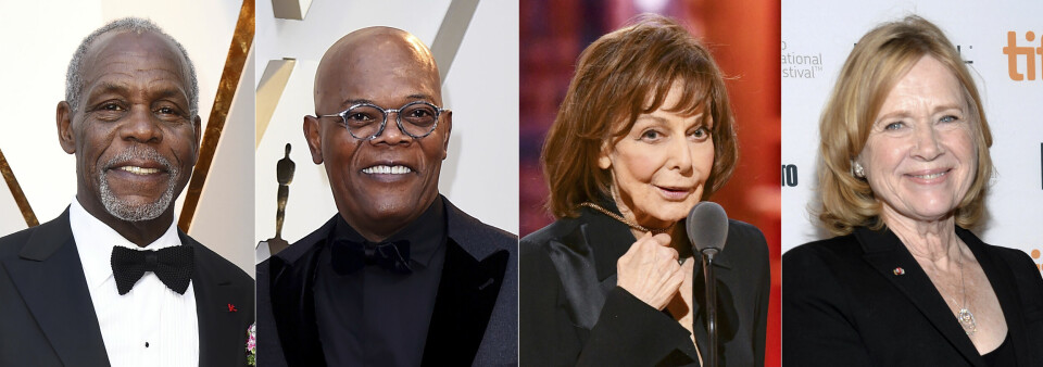 Årets Æres-Oscars går til Samuel L. Jackson, Elaine May and Liv Ullmann, mens Danny Glover lengst til venstre mottar Jean Hersholts humanitære pris. Årets Æres-Oscars går til Samuel L. Jackson, Elaine May and Liv Ullmann, mens Danny Glover lengst til venstre mottar Jean Hersholts humanitære pris.