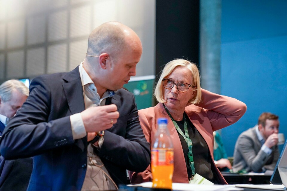Partileder og finansminister Trygve Slagsvold Vedum og Marit Arnstad på Senterpartiets landsstyremøte. Partileder og finansminister Trygve Slagsvold Vedum og Marit Arnstad på Senterpartiets landsstyremøte.Foto: Torstein Bøe / NTB