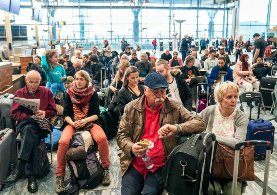 Passasjerer som blir mer enn tre timer forsinket ved ombooking som følge av pilotstreiken i SAS, kan ha krav på nesten 6000 kroner i erstatning. Foto: Ole Berg-Rusten / NTB Scanpix