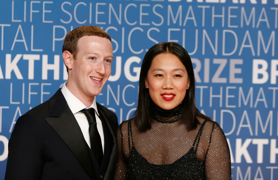 MOUNTAIN VIEW, CA - NOVEMBER 04: Mark Zuckerberg (L) and Priscilla Chan attend the 2019 Breakthrough Prize at NASA Ames Research Center on November 4, 2018 in Mountain View, California. Lachlan Cunningham/Getty Images for Breakthrough Prize/AFP== FOR NEWSPAPERS, INTERNET, TELCOS & TELEVISION USE ONLY == MOUNTAIN VIEW, CA - NOVEMBER 04: Mark Zuckerberg (L) and Priscilla Chan attend the 2019 Breakthrough Prize at NASA Ames Research Center on November 4, 2018 in Mountain View, California. Lachlan Cunningham/Getty Images for Breakthrough Prize/AFP
== FOR NEWSPAPERS, INTERNET, TELCOS & TELEVISION USE ONLY ==