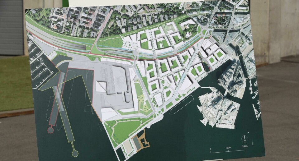 Slik håper byrådet at Filipstad vil se ut etter utbyggingen. 20190515.Byrådsleder Raymond Johansen presenterer siste nytt om utvikling av Fjordbyen sammen med byutviklingsbyråd, Hanna Marcussen, byråd for næring og eierskap, Marthe Scharning Lund, Oslo Havn KF, styreleder Roger Schjerva, Bane NOR Eiendom AS, konserndirektør Petter Eiken og prosjektdirektør Anne Siiri Øyasæter og Statens Vegvesen, regionveisjef Per Morten Lund.Foto: Lise Åserud / NTB scanpix