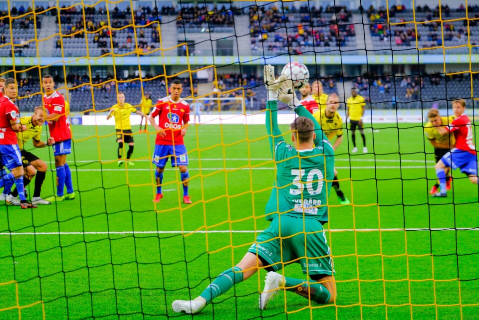 Skeids keeper Idar Nordby Lysgård med en av mange redninger i Kristiansand søndag. Kristiansand 20190602.Fra 1 divisjonskampen i fotball mellom Start - Jerv på Sør Arena.Foto: Tor Erik Schrøder / NTB scanpix