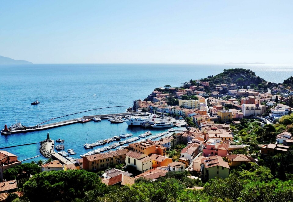 Toscanske Isola del Giglio ble verdensberømt da Costa Concordia havarerte utenfor kysten i 2012, men tok (heldigvis) aldri av som et reisemål i Italia. FOTO: AXEL MUNTHE-KAAS HÆRLAND/NTB SCANPIX Toscanske Isola del Giglio ble verdensberømt da Costa Concordia havarerte utenfor kysten i 2012, men tok (heldigvis) aldri av som et reisemål i Italia. FOTO: AXEL MUNTHE-KAAS HÆRLAND/NTB SCANPIX