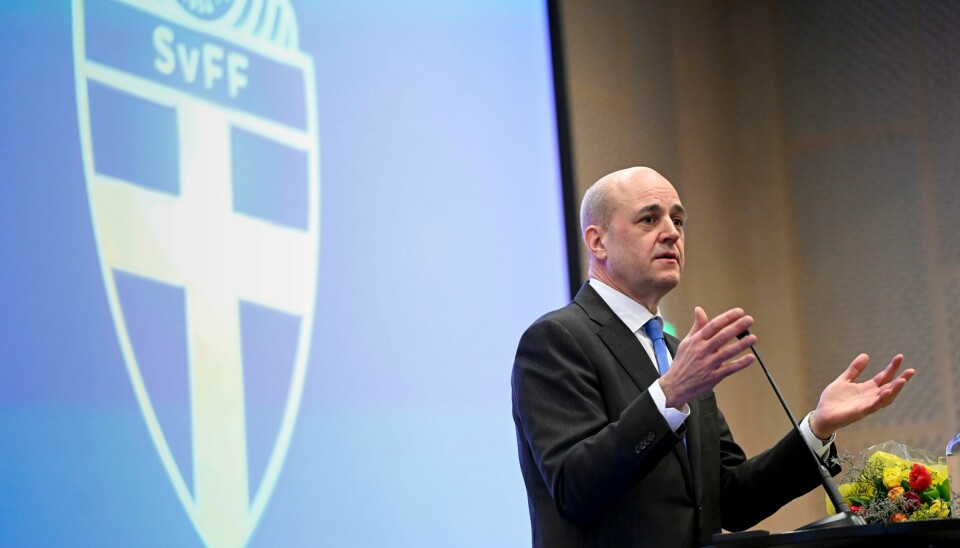 Sveriges fotballpresident Fredrik Reinfeldt mener fortsatt det vil være best om svenskene kun søker om 2029-EM i fotball for kvinner sammen med Danmark. Fredrik Reinfeldt er Sveriges nye fotballpresident. Foto: Henrik Montgomery / TT / NTB