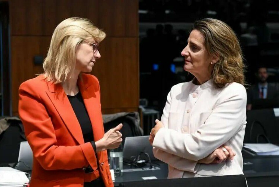 Agnès Pannier-Runacher (t.v.) er en sterk ambassadør for kjernekraft og skal bryne seg på den nye visepresidenten i EU-kommisjonen, spanske Teresa Ribera, som ikke er kjent som varm tilhenger av kjernekraft. Agnès Pannier-Runacher (t.v.) er en sterk ambassadør for kjernekraft og skal bryne seg på den nye visepresidenten i EU-kommisjonen, spanske Teresa Ribera, som ikke er kjent som varm tilhenger av kjernekraft.